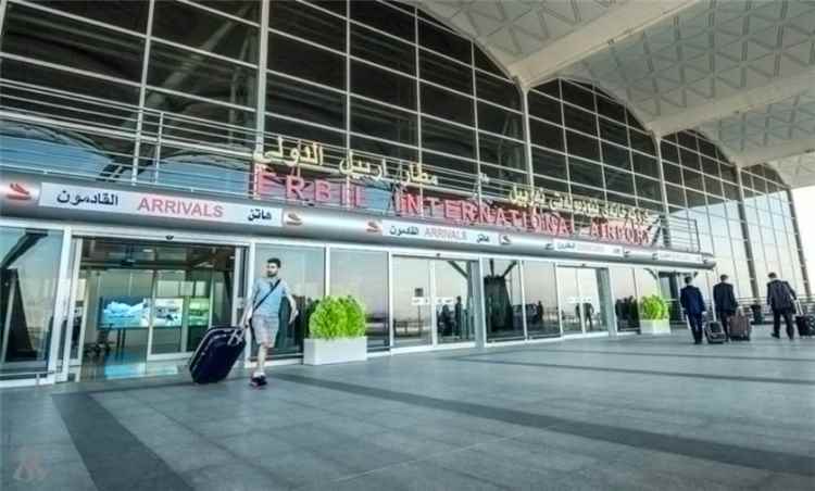 مطار دولي في دولة عربية يعلن تعليق رحلاته بسبب هجمات جوية
