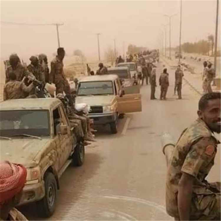 انشقاقات جديدة في الدعم السريع وانضمام مقاتلين وقيادات إلى الجيش السوداني