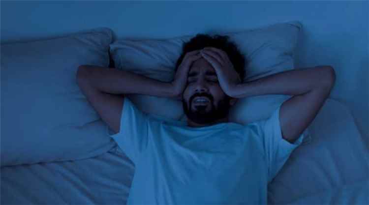 اكتشاف "جزيء النوم" في الدماغ.. أمل جديد لعلاج الأرق ببدائل أكثر أماناً