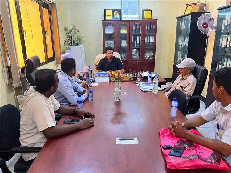 السقاف يلتقي قيادة مؤسسة الصفوة لبحث مشاريعها والاستعدادات لإطلاق مهرجان الصفوة للزواج الجماعي