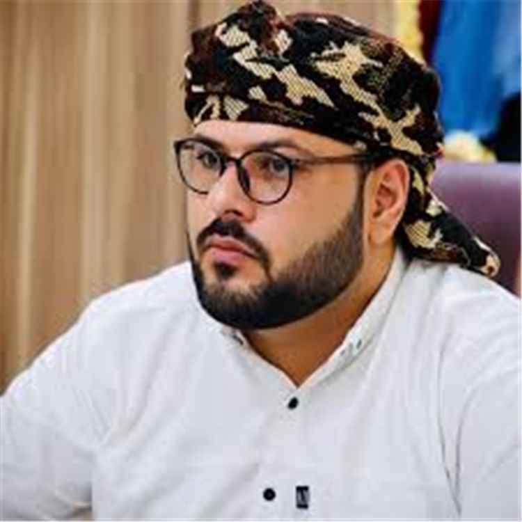 ماذا يحدث في المكلا؟ استنفار أمني غير مسبوق ومداهمات ليلية بحثاً عن هذا الرجل!