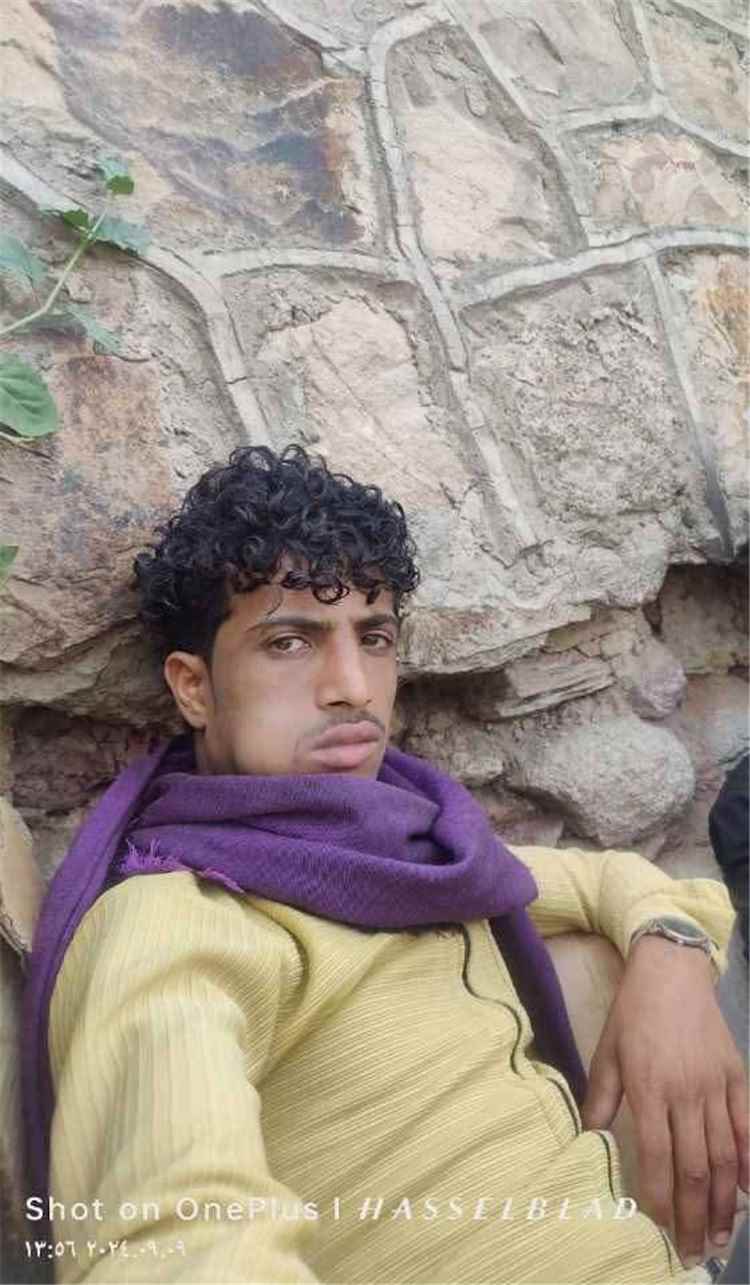 لغز يهز المكلا.. فيديو صادم يكشف اللحظات الأخيرة لشاب من تعز قبل اختفائه الغامض في البحر!