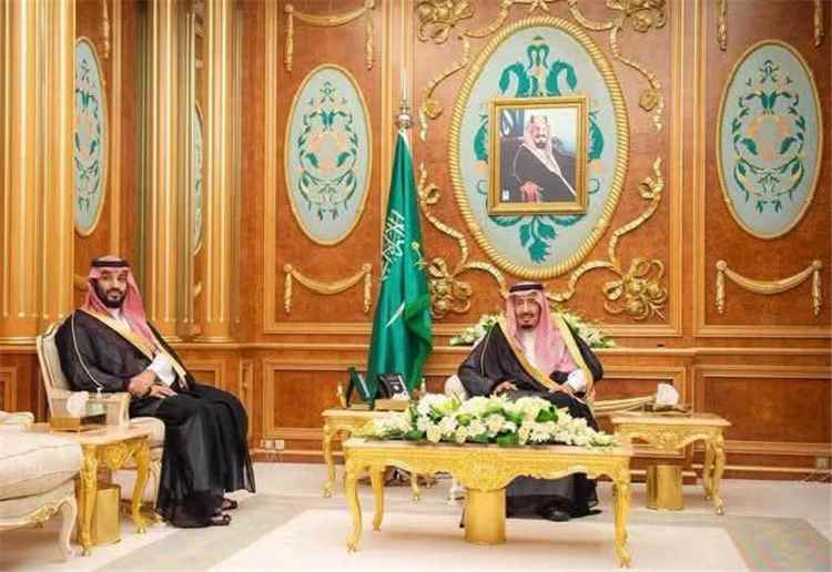 السعودية تضخ دعماً مالياً جديداً للبنك المركزي اليمني لإنقاذ الريال وتخفيف معاناة المواطنين
