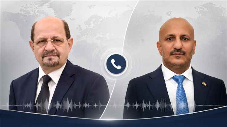 الزنداني: معركتنا دفاع عن مقدرات الدولة.. وطارق صالح يؤكد جاهزية القوات في تعز
