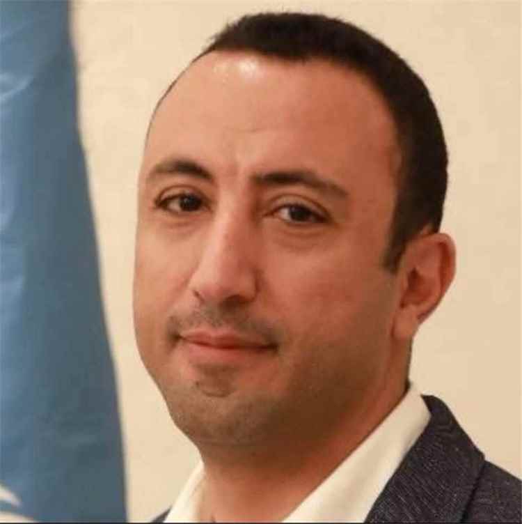 شقيقة المعتقل في سجون الحوثي تطلق استغاثة عاجلة لانقاذه: السرطان والأمراض المزمنة تنهك جسده