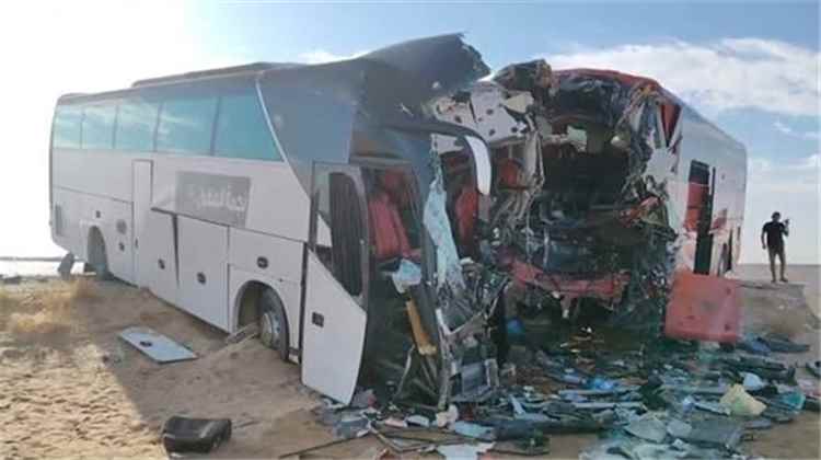 الحوادث المرورية تحصد أرواح 65 شخصا وتصيب 411 آخرين في المحافظات المحررة