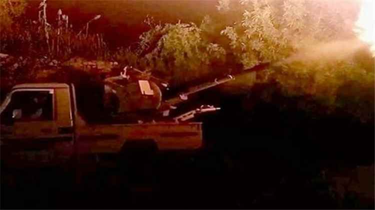المعارك تندلع في أول مناطق الجنوب... اشتباكات عنيفة بالاسلحة الثقيلة والمتوسطة