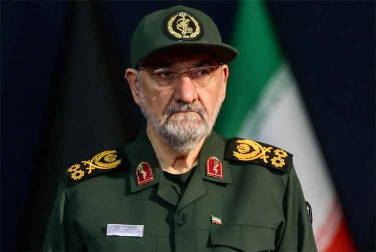 إيران تعلن منطقة محظورة قرب مضيق هرمز وتتوعد السفن الداخلة إليها بـ"العقوبات"