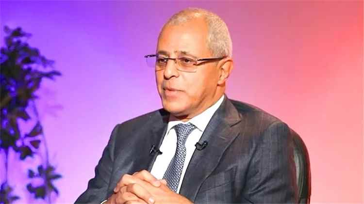 نائب وزير الخارجية يحذر من 