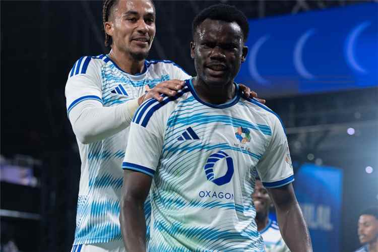 ملخص ونتيجة مباراة نيوم ضد الهلال في الدوري السعودي