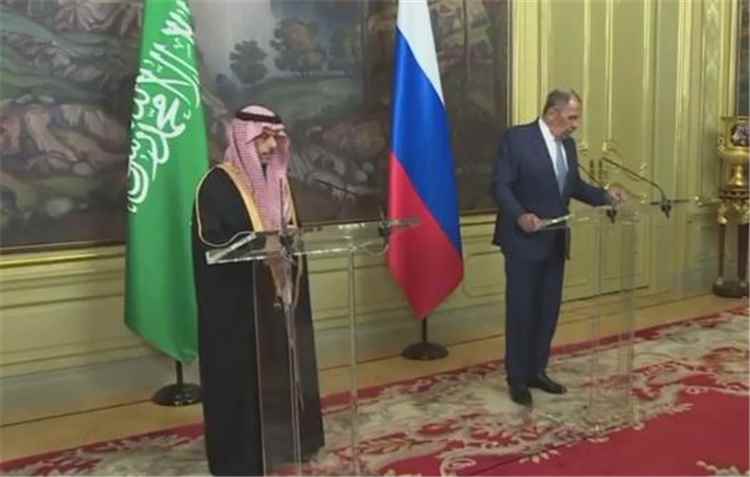 وزير الخارجية السعودي: الحوثي فتح على نفسه بابا لا يحتمله