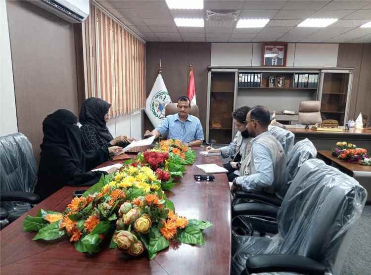 وكيل وزارة التعليم الفني يبحث مع صندوق الأمم المتحدة للسكان تطوير برامج تمكين الفتيات والنساء