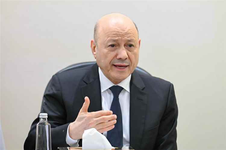 الرئيس العليمي: التصعيد الحوثي امتد إلى السعودية ويستهدف تحويل باب المندب إلى ورقة ضغط