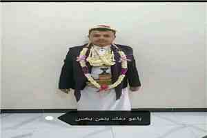 مليونا ريال و3 ثيران.. الحوثيون يفرضون الدية على أسرة شاب توفي تحت التعذيب في سجونهم بوصاب